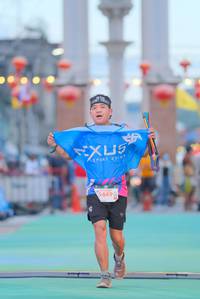 BIB: 5449
                            <button type="button" onclick="openModal(21766705)" class="btn btn-primary btn-sm float-right btn-popup" data-toggle="modal" data-target=".modal-high-quality">
                        <i class="fas fa-shopping-cart"></i> Add to Cart
                    </button>
                                            <button type="button" onclick="isThisMe(21766705, true)" class="btn btn-success btn-sm float-right btn-popup btn-isme hidden" data-toggle="tooltip" data-placement="bottom" title="นี่คือรูปของคุณใช่ไหม คลิกที่นี่เพื่อเอาเข้าอัลบั้ม">
                        <i class="fas fa-plus"></i> Add to album
                    </button>
                    <button type="button" onclick="isThisMe(21766705, false)" class="btn btn-warning btn-sm float-right btn-popup btn-isnotme hidden">
                        <i class="fas fa-ban"></i> Remove from album
                    </button>